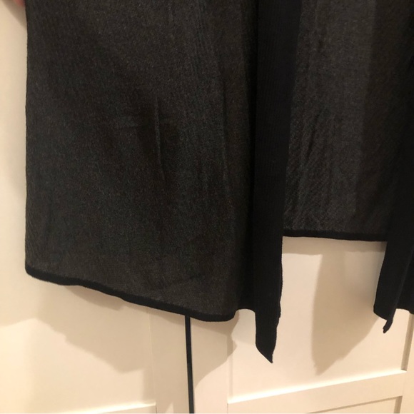 Charlie Paige Grey & Black Open Sweater Cardigan EUC - Picture 5 of 13